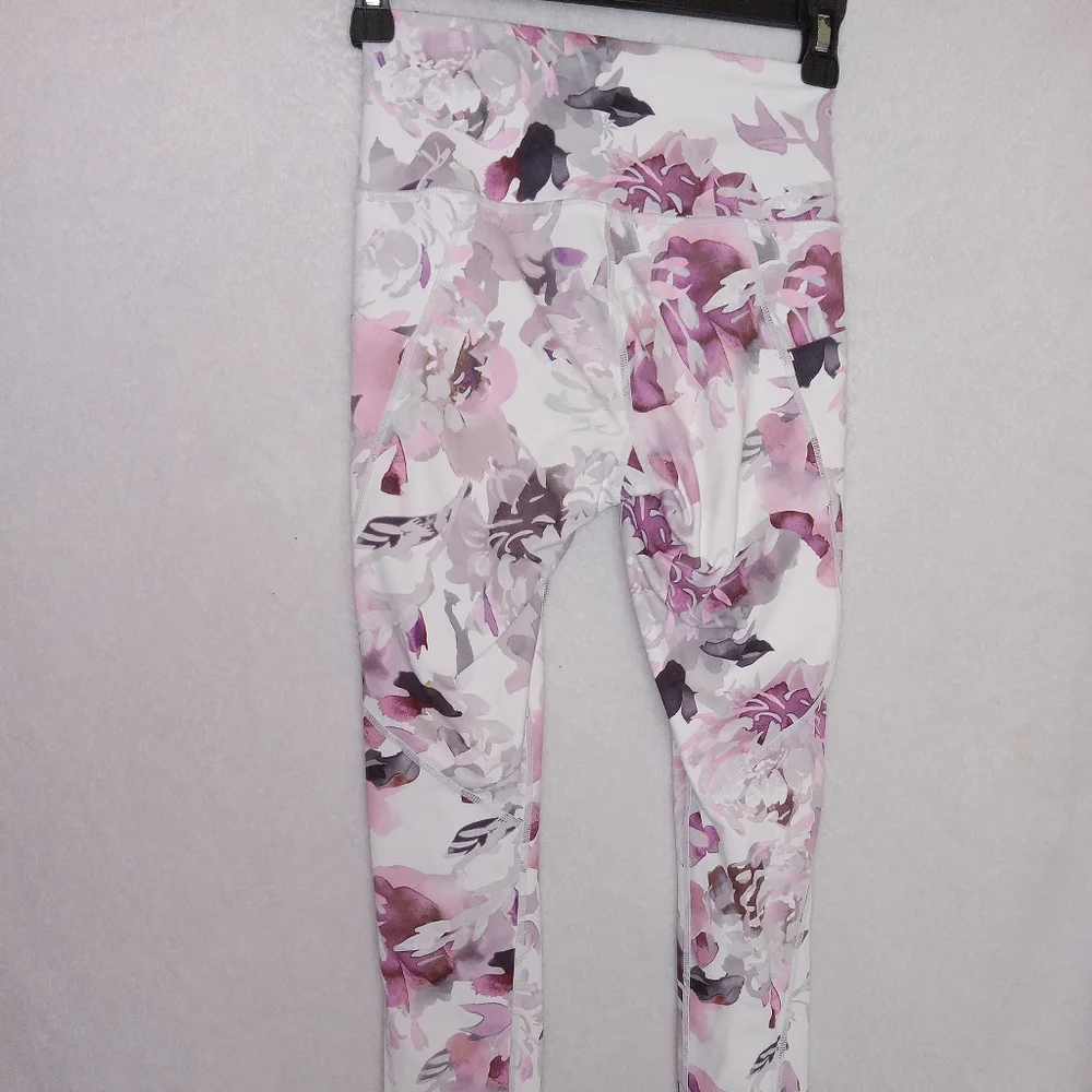 Athleta Salutation Tight Peony 7/8 Leggings Stash Pockets Womens Size XXS - Picture 2 of 11